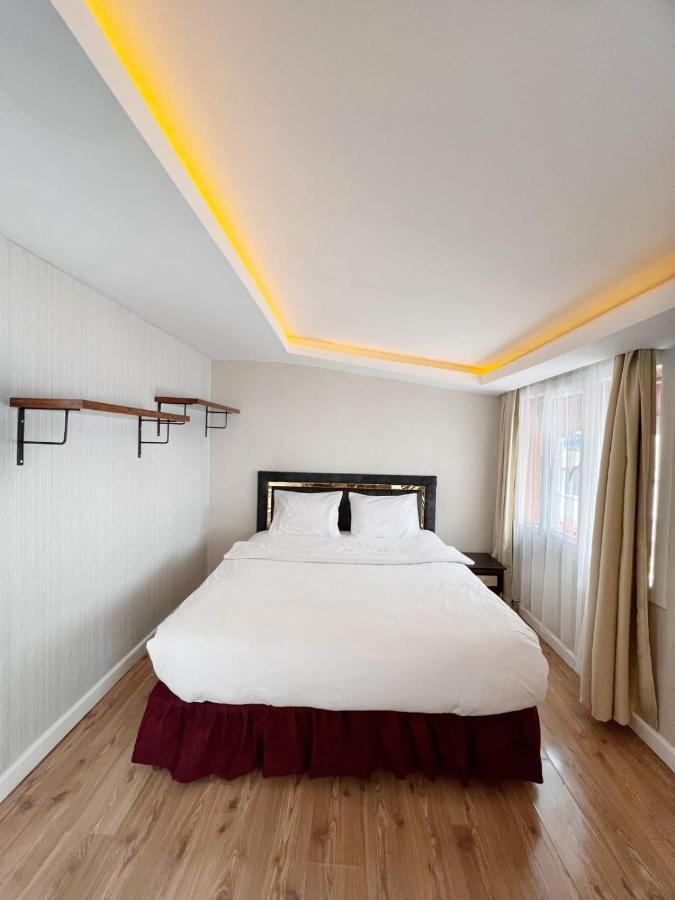 Zebra Hotel Alsancak Izmir Exterior photo